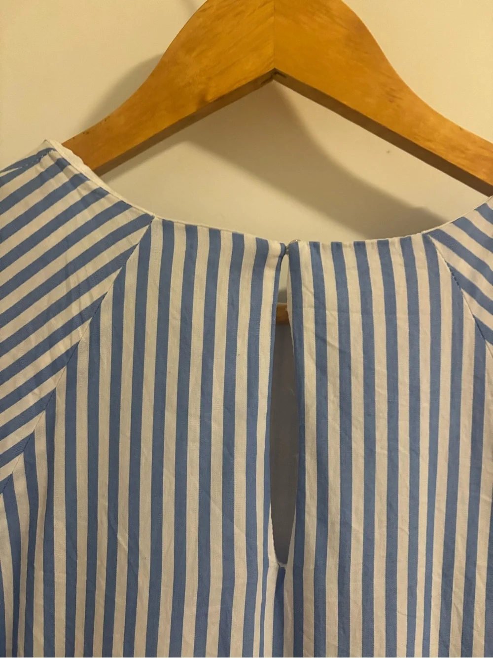 TUCKERNUCK Pomander Place Blue White Striped Preppy Cotton Peplum Blouse Small